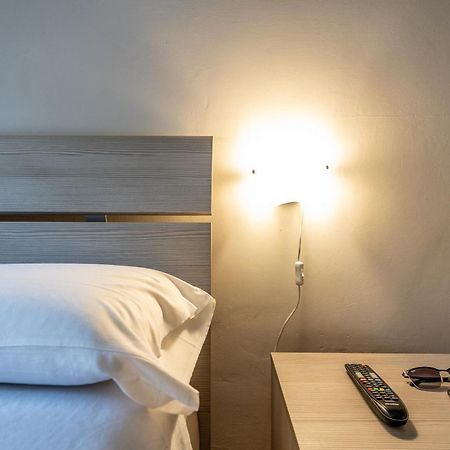 Big Apartment Rome Air Conditioning Wifi Netflix 90 Mq Exterior photo