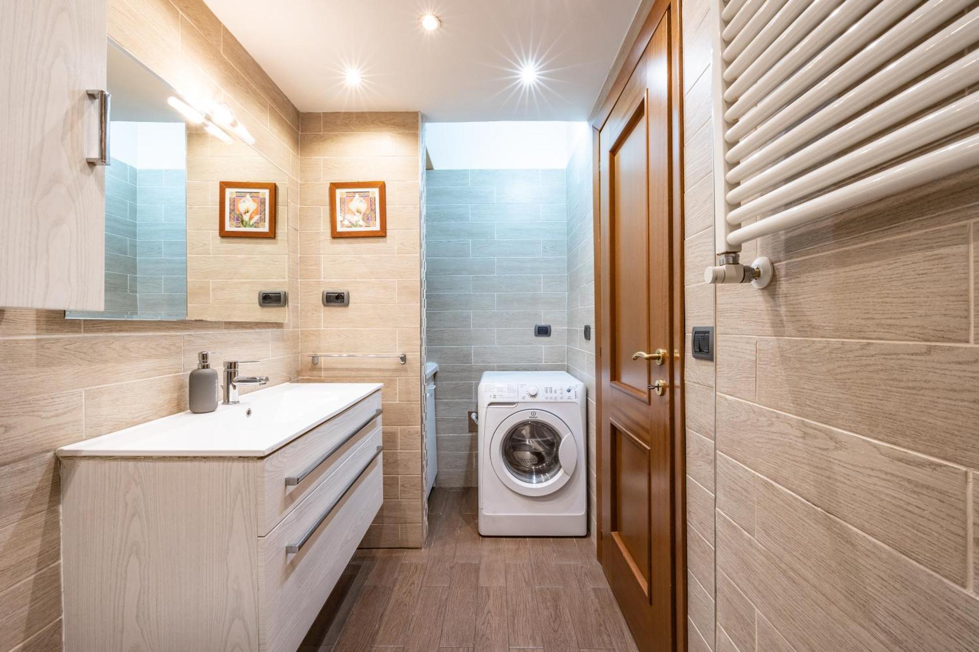 Big Apartment Rome Air Conditioning Wifi Netflix 90 Mq Exterior photo