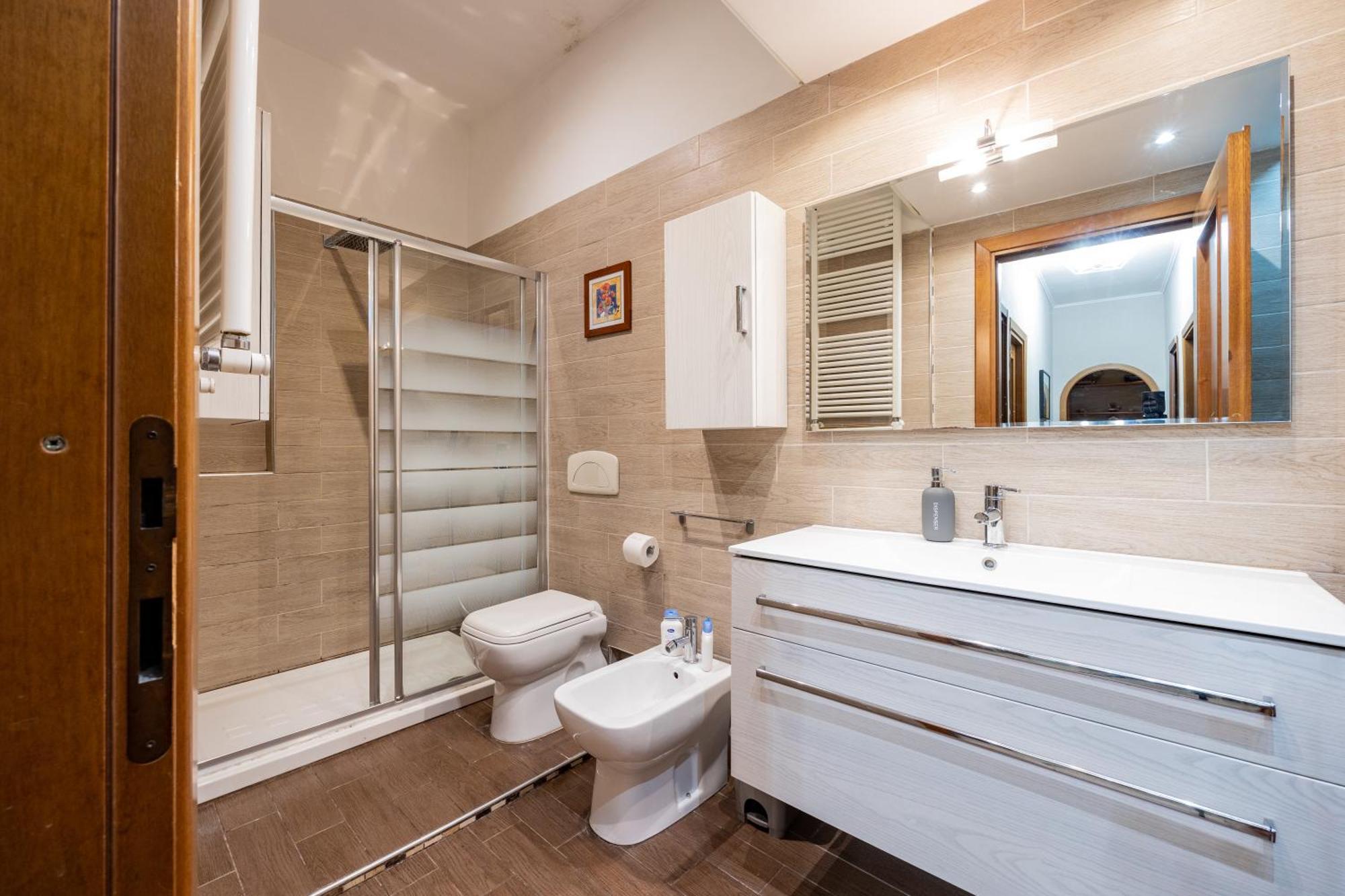 Big Apartment Rome Air Conditioning Wifi Netflix 90 Mq Exterior photo